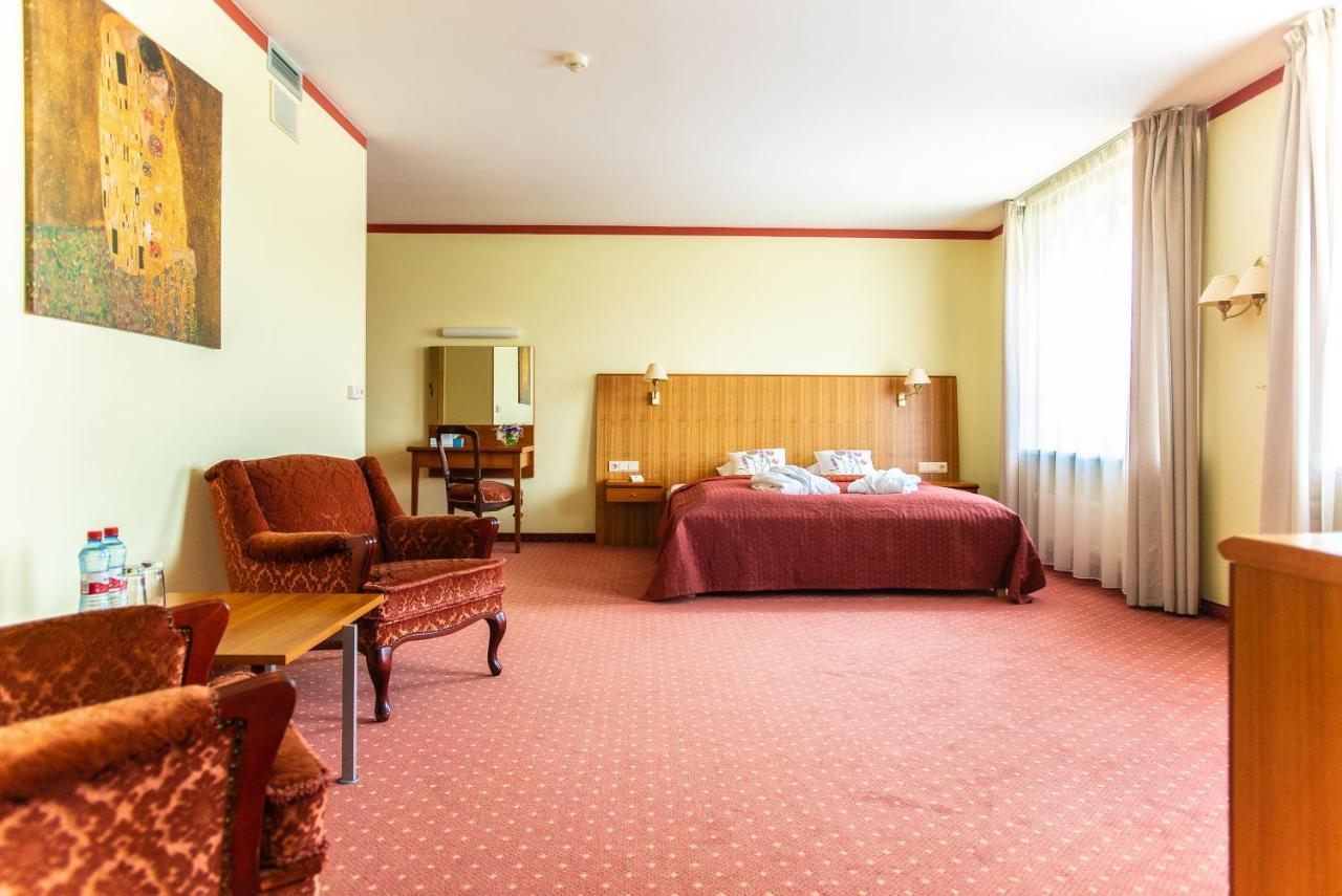 Priekuļi Hotel Tigra מראה חיצוני תמונה