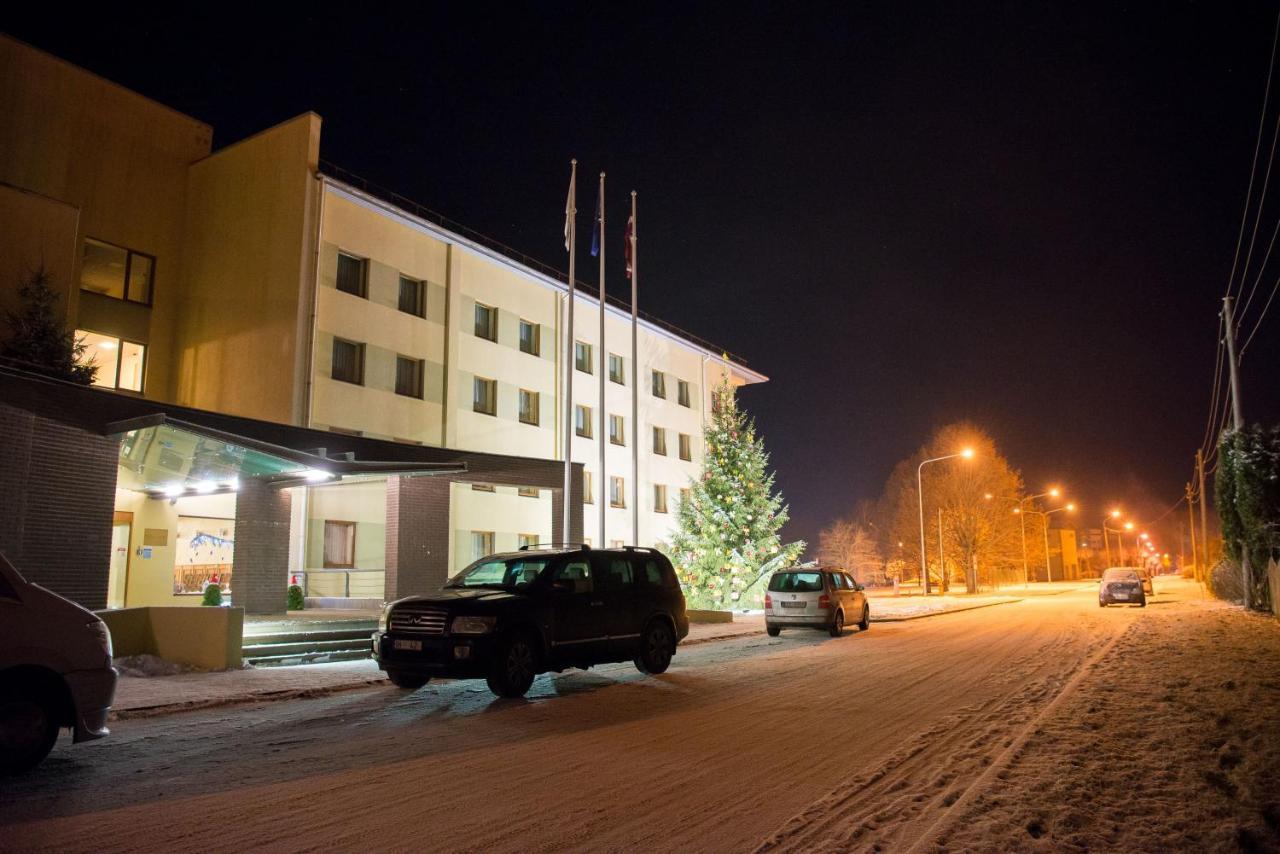 Priekuļi Hotel Tigra מראה חיצוני תמונה