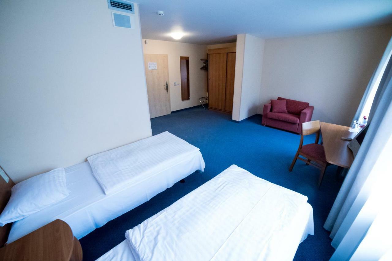 Priekuļi Hotel Tigra מראה חיצוני תמונה